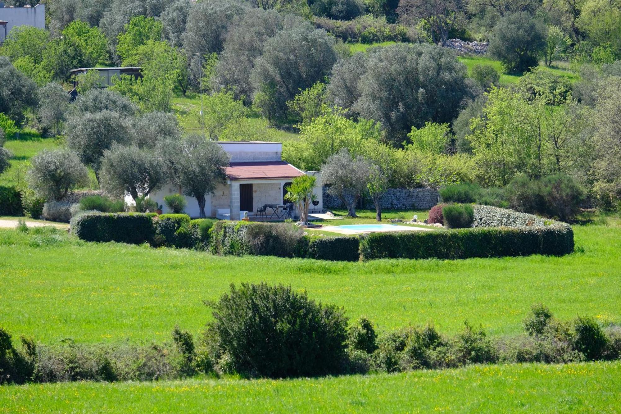 Terra Sessana Ville E Trullo Con Piscina Privata オストゥーニ エクステリア 写真