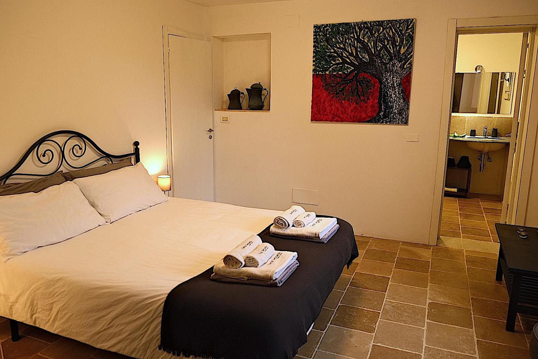 Terra Sessana Ville E Trullo Con Piscina Privata オストゥーニ エクステリア 写真